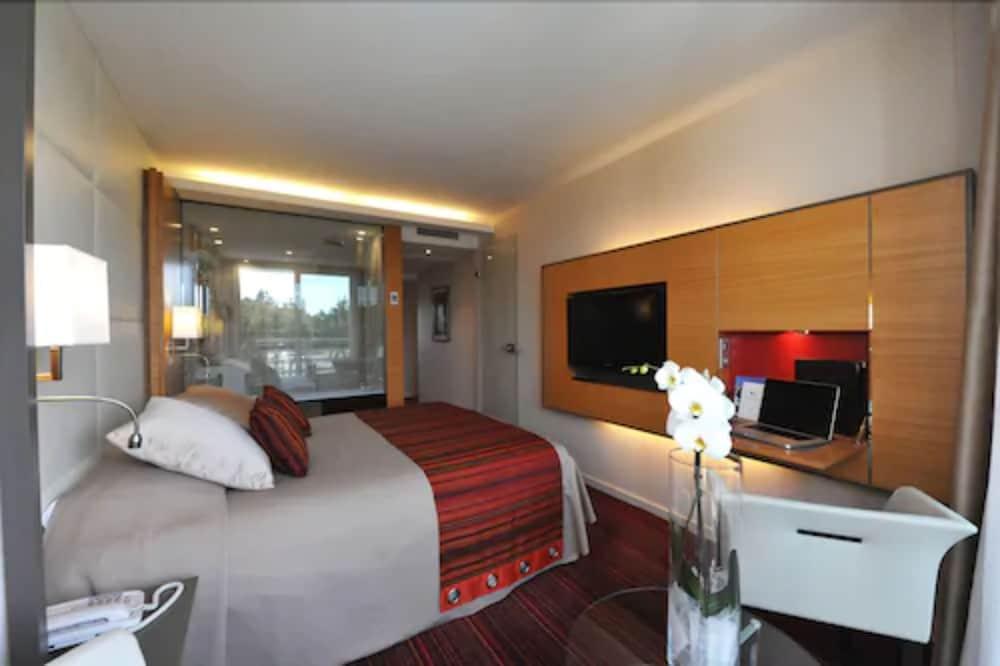 Le Churchill Hotel & Spa Carnac Exterior foto